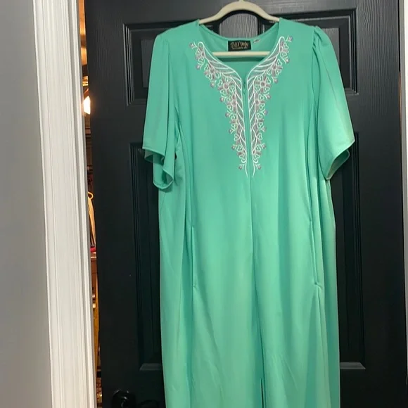 long sleeve ball gown prom dresses Royal Blue Sleeves Cheap Long Red Prom Dresses 2021